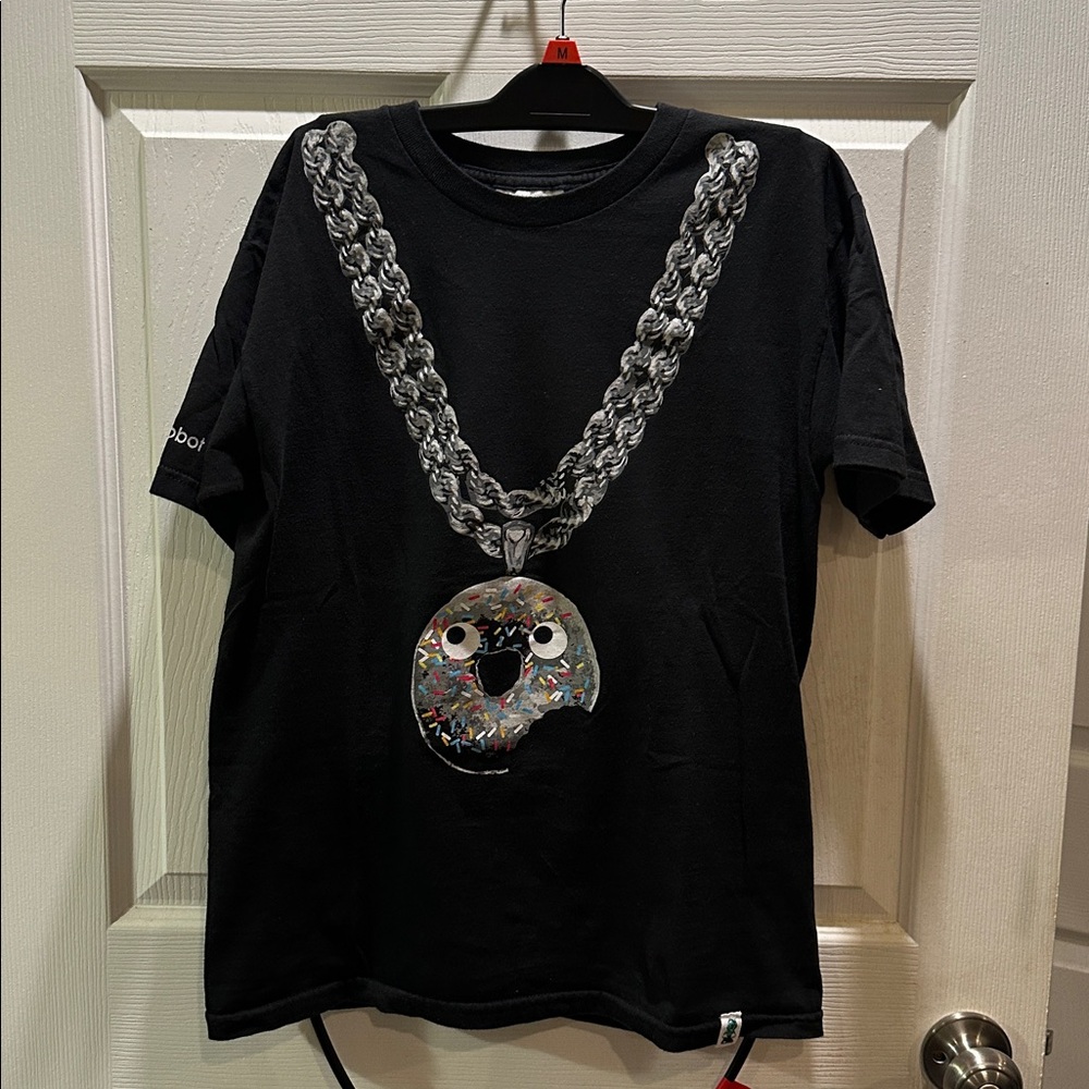 Black Graphic Tee with Chain Design
